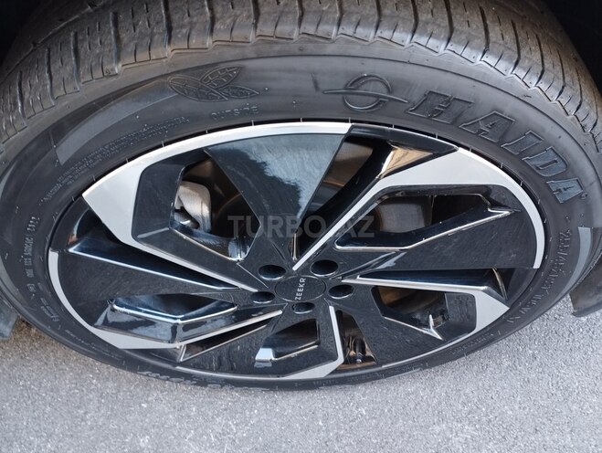 ZEEKR 001 2022, 28,000 km - 0.0 l - Bakı