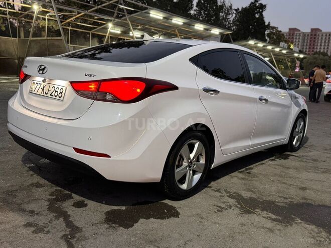 Hyundai Avante 2013, 270,000 km - 1.6 l - Bakı