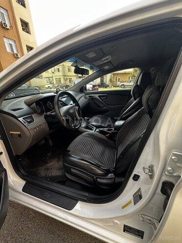 Hyundai Elantra 2015, 225,060 km - 1.8 л - Bakı