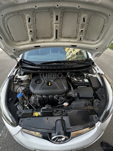 Hyundai Elantra 2015, 225,060 km - 1.8 л - Bakı