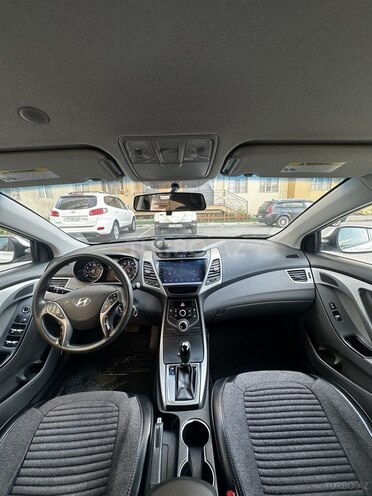 Hyundai Elantra 2015, 225,060 km - 1.8 л - Bakı
