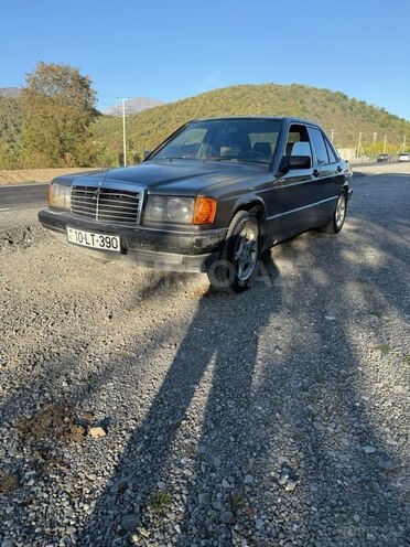 Mercedes 190 1992, 250,000 km - 2.0 l - Qəbələ