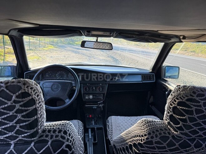 Mercedes 190 1992, 250,000 km - 2.0 l - Qəbələ
