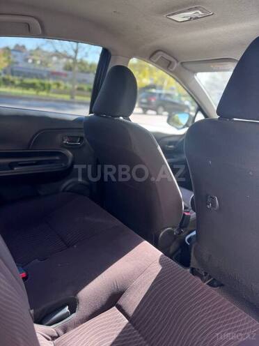 Toyota Aqua 2018, 159,000 km - 1.5 l - Bakı