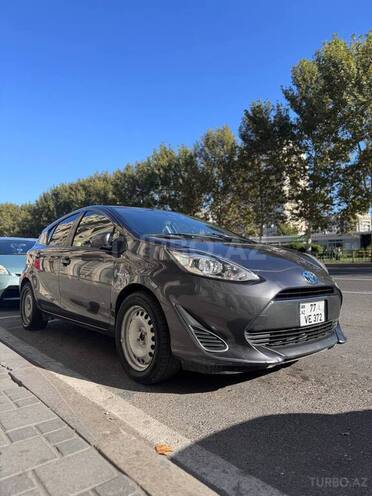 Toyota Aqua 2018, 159,000 km - 1.5 l - Bakı