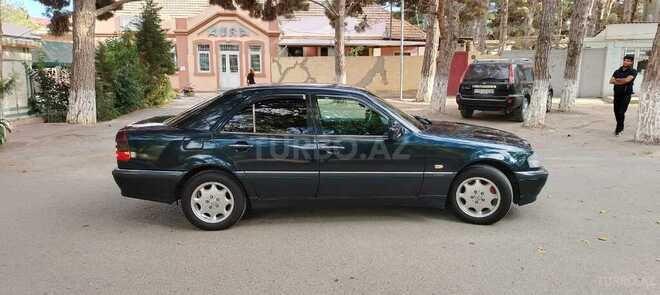 Mercedes C 220 1999, 234,123 km - 2.2 l - Sumqayıt