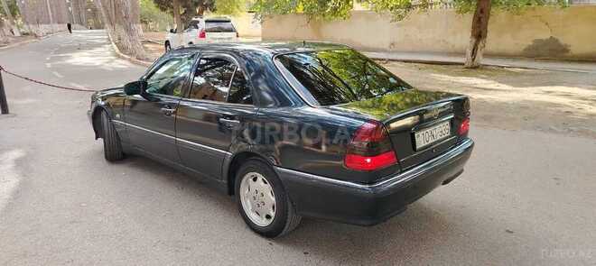 Mercedes C 220 1999, 234,123 km - 2.2 l - Sumqayıt