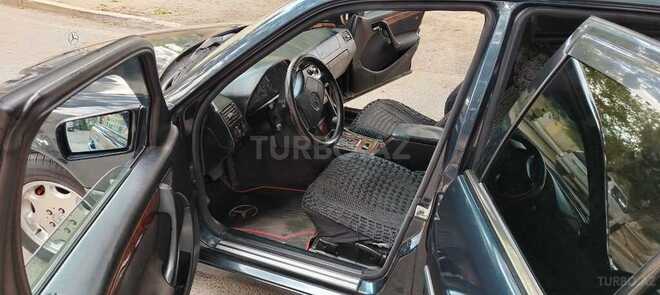 Mercedes C 220 1999, 234,123 km - 2.2 l - Sumqayıt