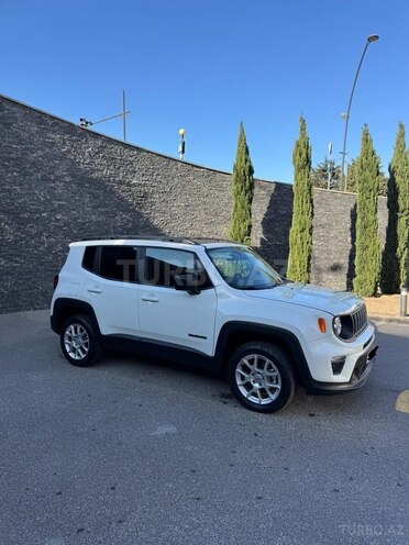Jeep Renegade-3