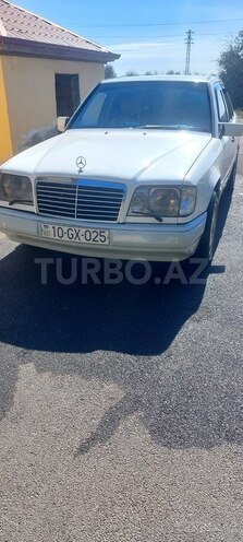 Mercedes E 250 1995, 528,000 km - 2.5 l - Bakı