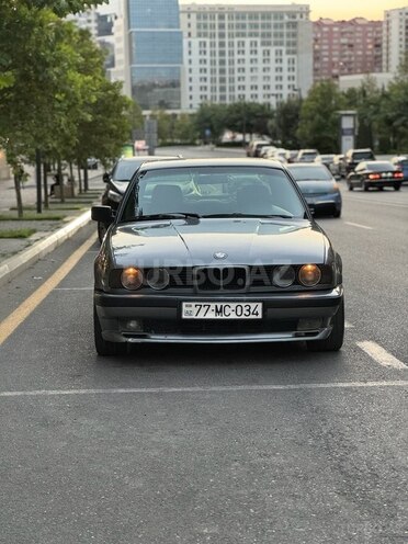 BMW 525 1991, 233,034 km - 2.5 l - Bakı