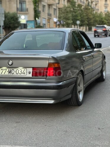 BMW 525 1991, 233,034 km - 2.5 l - Bakı