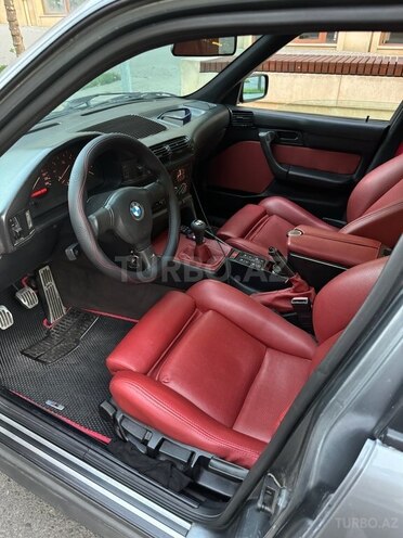 BMW 525 1991, 233,034 km - 2.5 l - Bakı