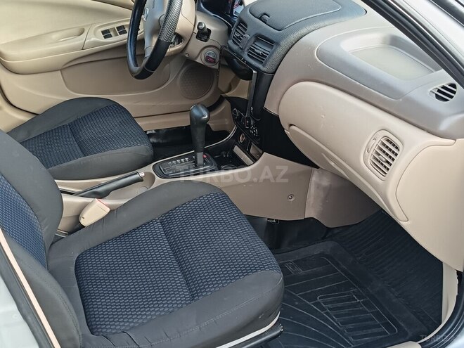 Nissan Sunny 2010, 278,385 km - 1.6 l - Bakı
