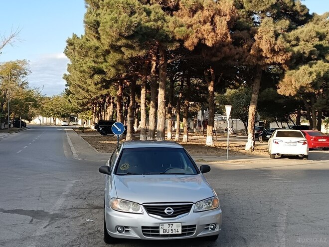 Nissan Sunny 2010, 278,385 km - 1.6 l - Bakı
