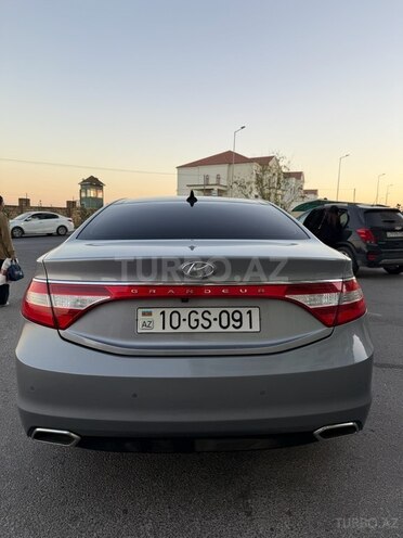 Hyundai Grandeur 2014, 240,000 km - 2.2 л - Bakı