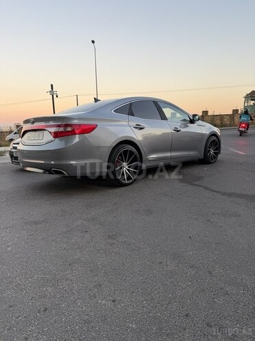 Hyundai Grandeur 2014, 240,000 km - 2.2 л - Bakı