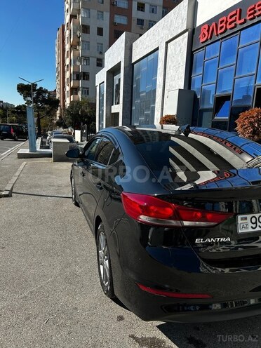 Hyundai Elantra 2018, 77,000 km - 2.0 л - Bakı