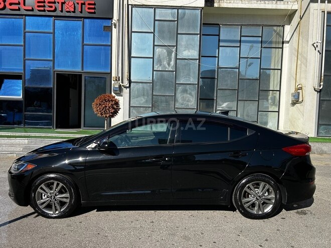 Hyundai Elantra 2018, 77,000 km - 2.0 л - Bakı