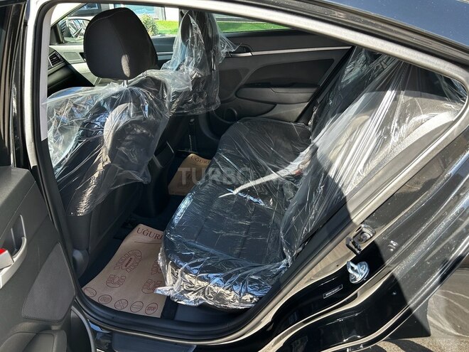 Hyundai Elantra 2018, 77,000 km - 2.0 л - Bakı