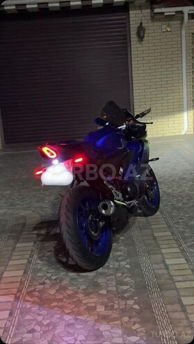 Yamaha R15 V4 2025, 7,300 km - 0.2 l - Bakı