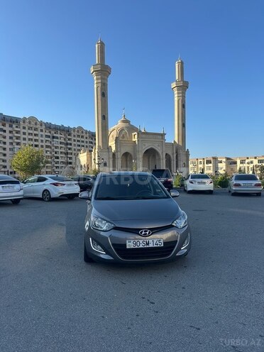 Hyundai i20 2013, 107,000 km - 1.4 l - Bakı