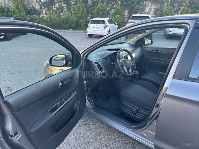 Hyundai i20 2013, 107,000 km - 1.4 l - Bakı