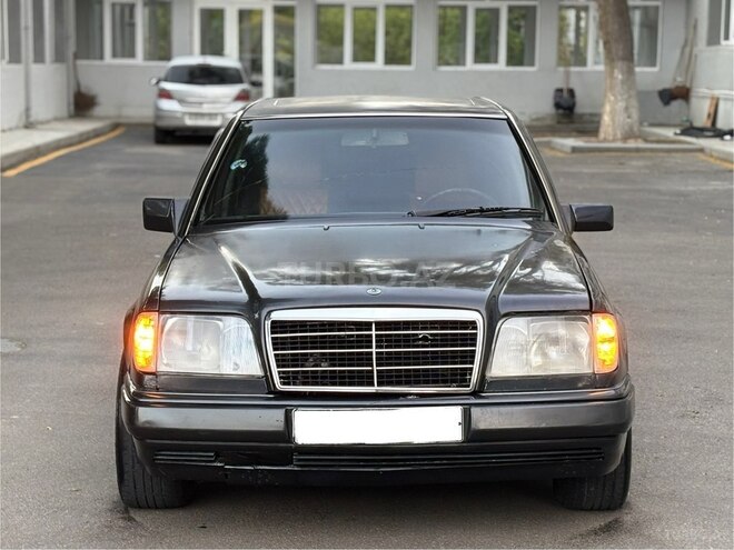 Mercedes E 220 1995, 230,500 km - 2.2 l - Xırdalan