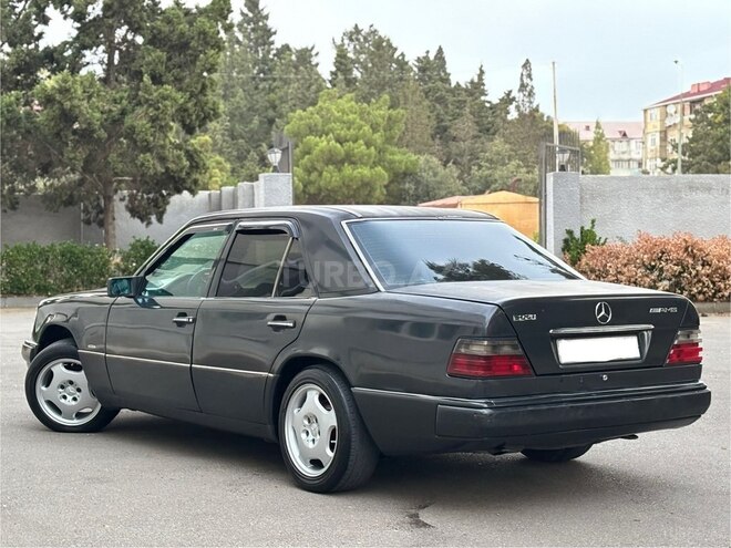 Mercedes E 220 1995, 230,500 km - 2.2 l - Xırdalan