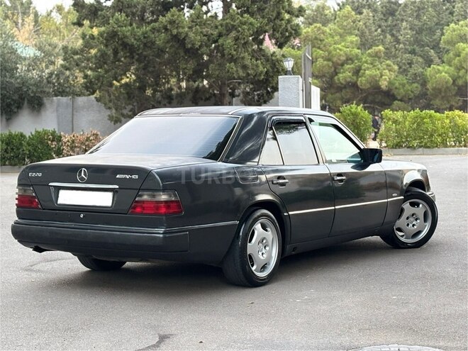 Mercedes E 220 1995, 230,500 km - 2.2 l - Xırdalan