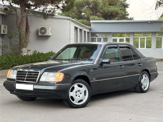 Mercedes E 220 1995, 230,500 km - 2.2 l - Xırdalan