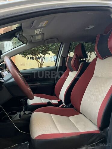 Toyota Aqua 2015, 142,000 km - 1.5 l - Bakı