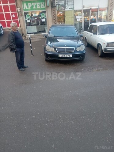 Mercedes C 320 2000, 549,980 km - 3.2 l - Tovuz