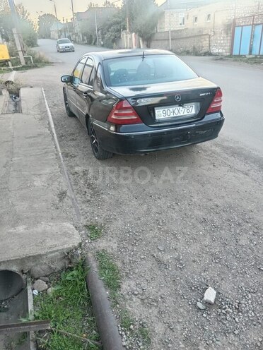 Mercedes C 320 2000, 549,980 km - 3.2 l - Tovuz