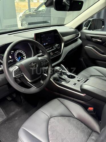 Toyota Highlander 2023, 57,500 km - 2.5 l - Bakı