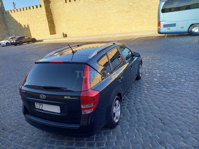 Kia  2010, 232,000 km - 1.4 l - Bakı