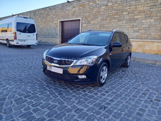 Kia  2010, 232,000 km - 1.4 l - Bakı