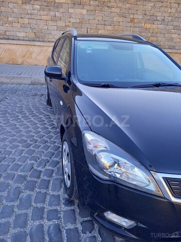 Kia  2010, 232,000 km - 1.4 l - Bakı