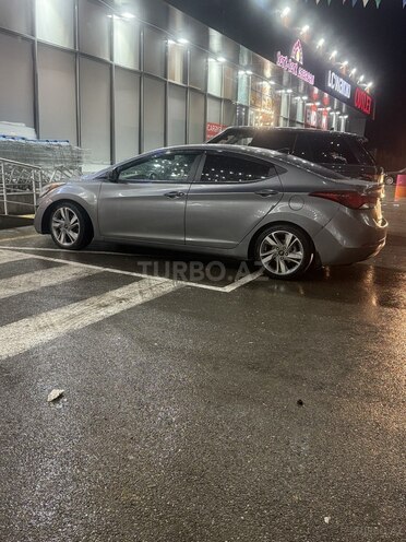 Hyundai Elantra 2015, 302,993 km - 1.8 l - Bakı