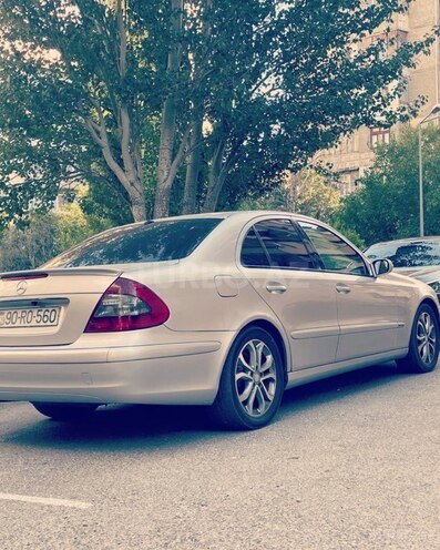 Mercedes E 220 2002, 433,000 km - 2.2 l - Bakı