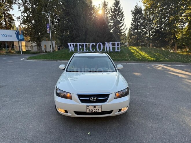 Hyundai Sonata-11