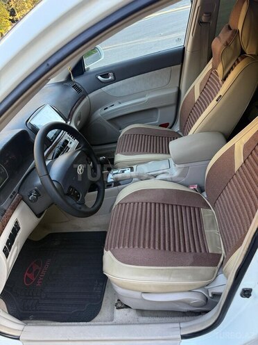 Hyundai Sonata-17