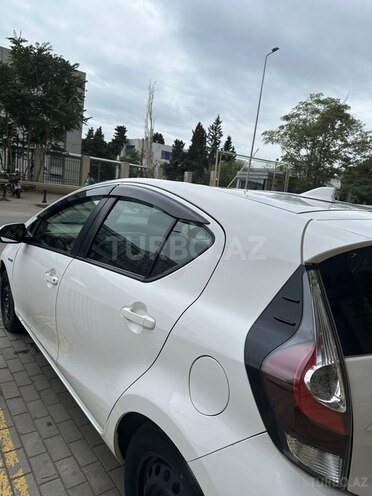 Toyota Aqua 2019, 100,000 km - 1.5 l - Bakı