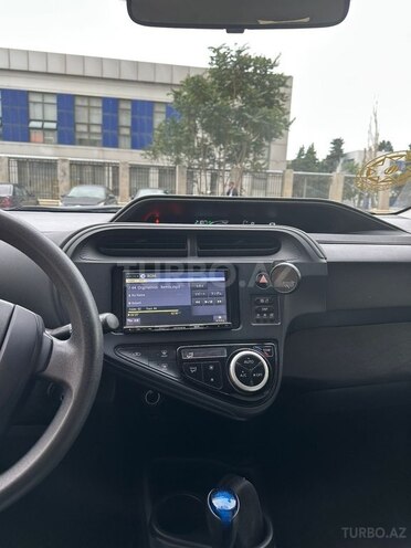 Toyota Aqua 2019, 100,000 km - 1.5 l - Bakı
