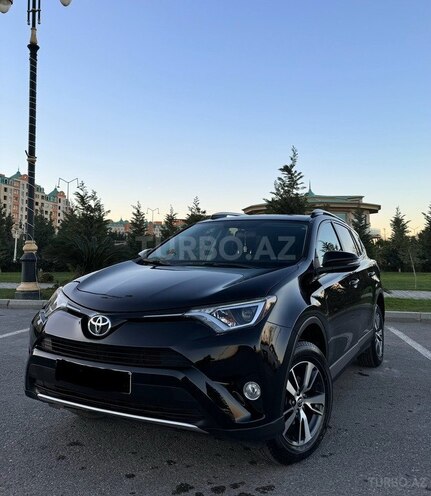 Toyota RAV4-3