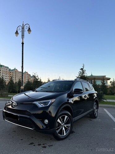 Toyota RAV4-2