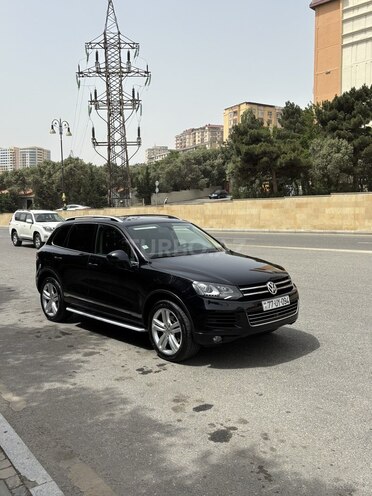 Volkswagen Touareg 2012, 275,000 km - 3.6 l - Bakı