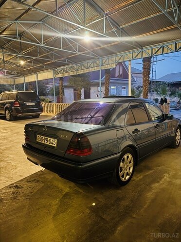 Mercedes C 220 1999, 705,057 km - 2.2 l - İmişli