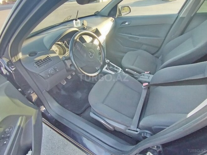 Opel Astra 2009, 279,009 km - 1.4 l - Göyçay