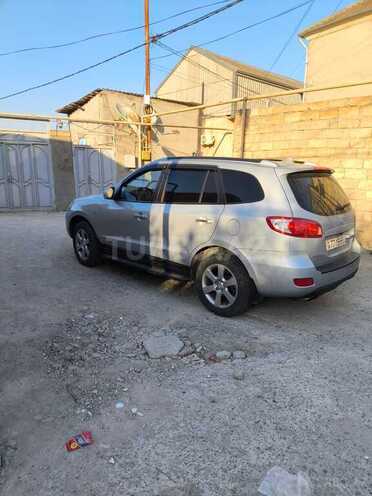Hyundai Santa Fe-4